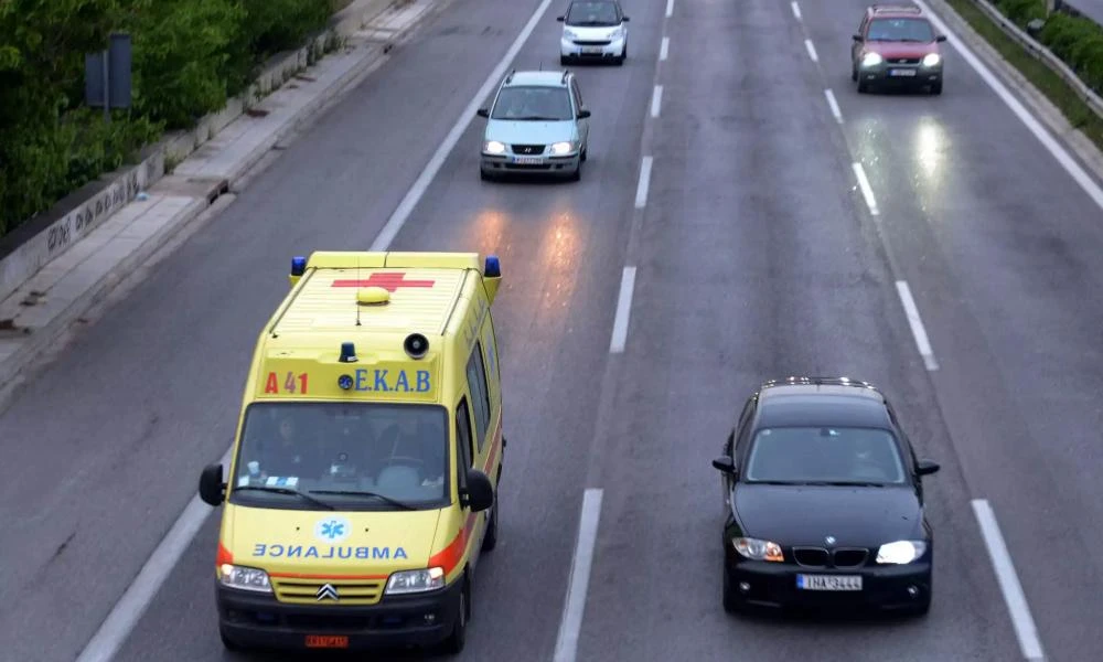 Θεσσαλονίκη: Τροχαίο με μία νεκρή γυναίκα και έναν τραυματία